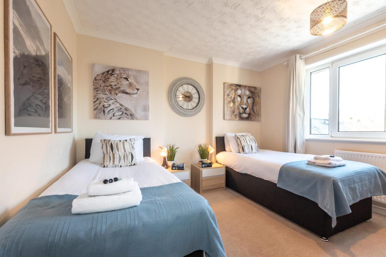 Cheerful 3-Bedroom Douglas House With Patio Southampton Exteriér fotografie