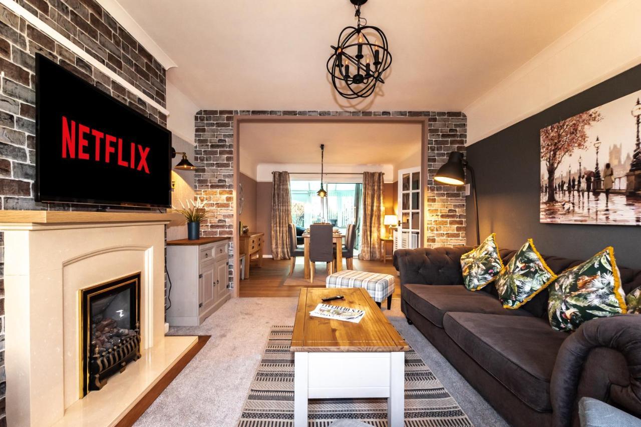 Cheerful 3-Bedroom Douglas House With Patio Southampton Exteriér fotografie