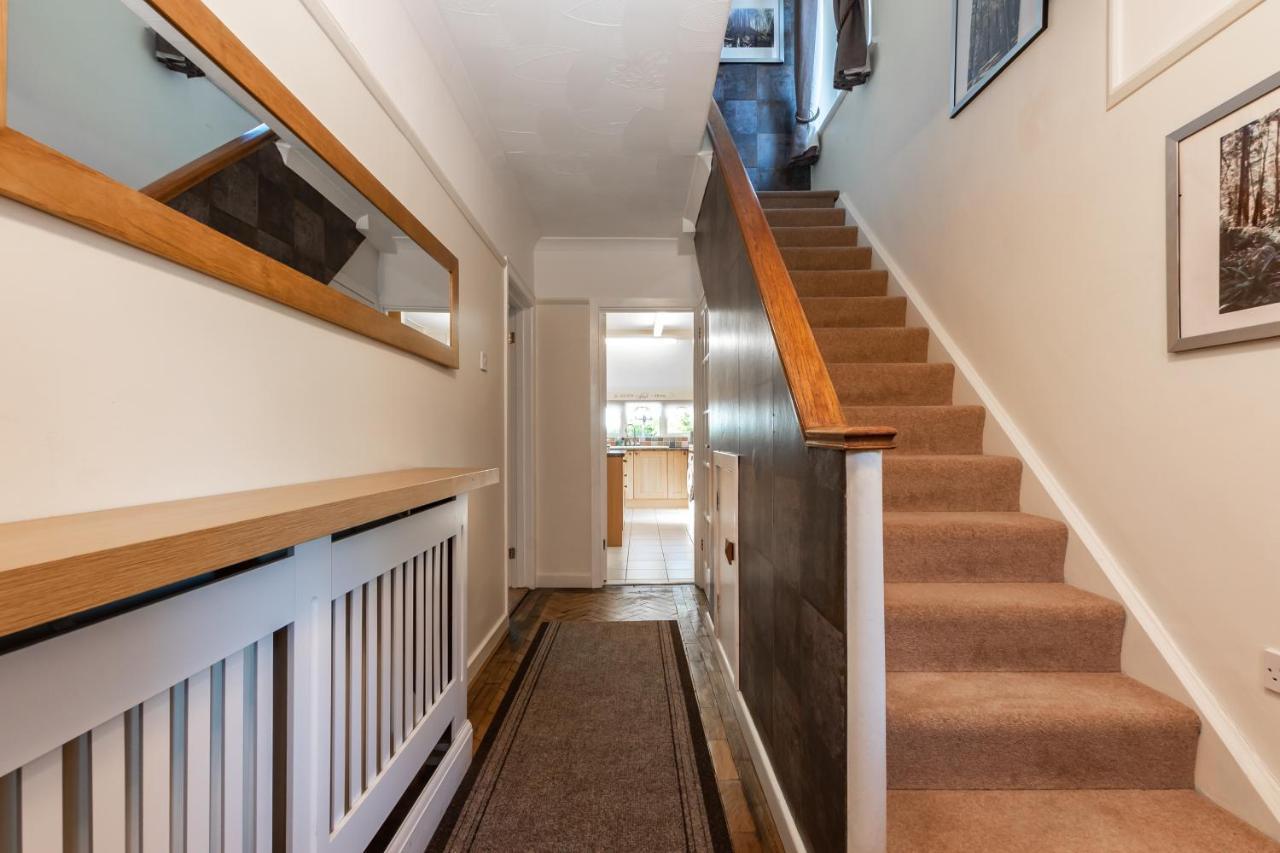 Cheerful 3-Bedroom Douglas House With Patio Southampton Exteriér fotografie