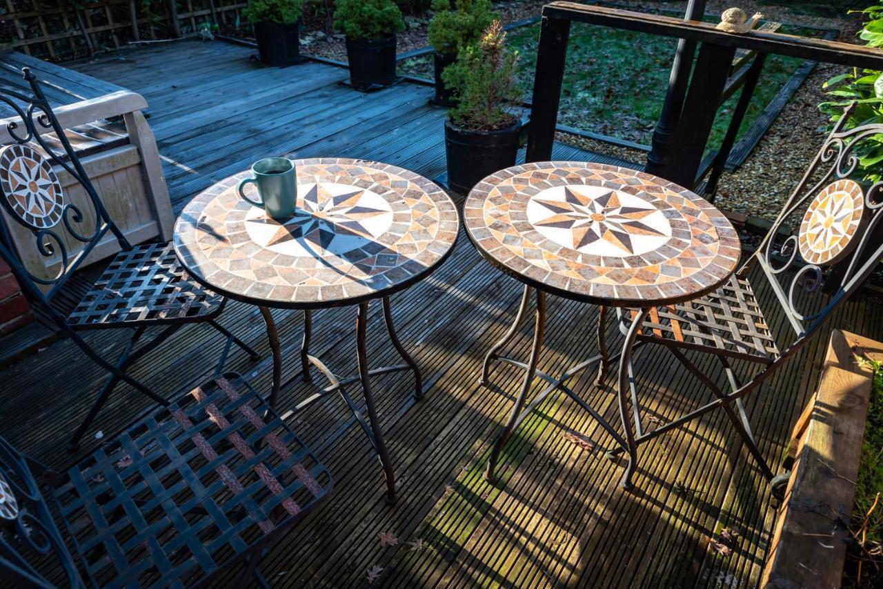 Cheerful 3-Bedroom Douglas House With Patio Southampton Exteriér fotografie